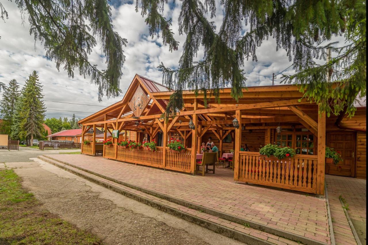 Lipicai Hotel Es Etterem Szilvásvárad Εξωτερικό φωτογραφία